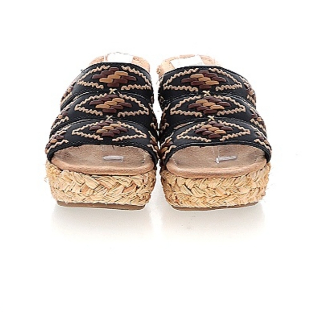 Minnetonka Wedges